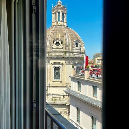 Elegant And Luxury Apartment @Altare Della Patria Rome Bagian luar foto